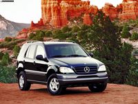 Mercedes_1999-ML320-001_2